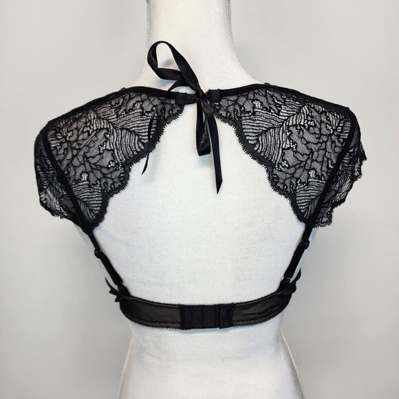 b.tempt'd Black Lace Neck Bralette Top Womens XL Cap Sleeve Built In Bra Sultry - Picture 6 of 12
